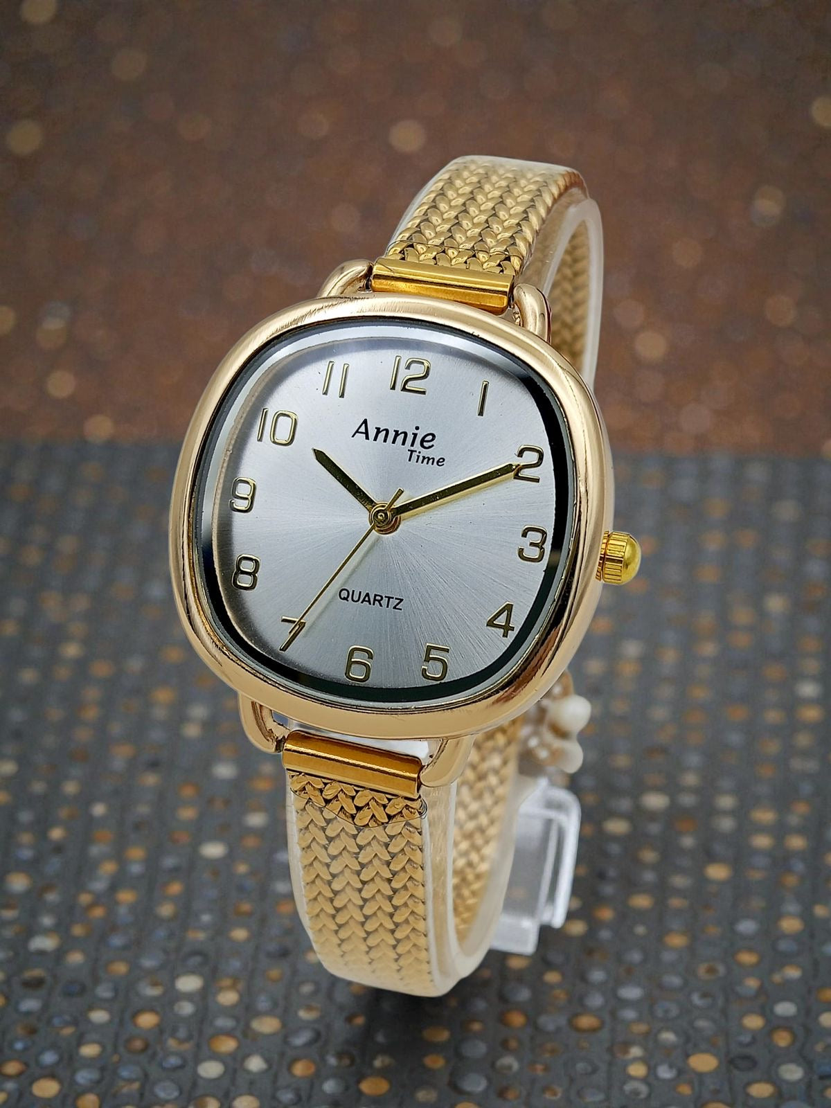 Annie Time Cushion Dial Gold Watch