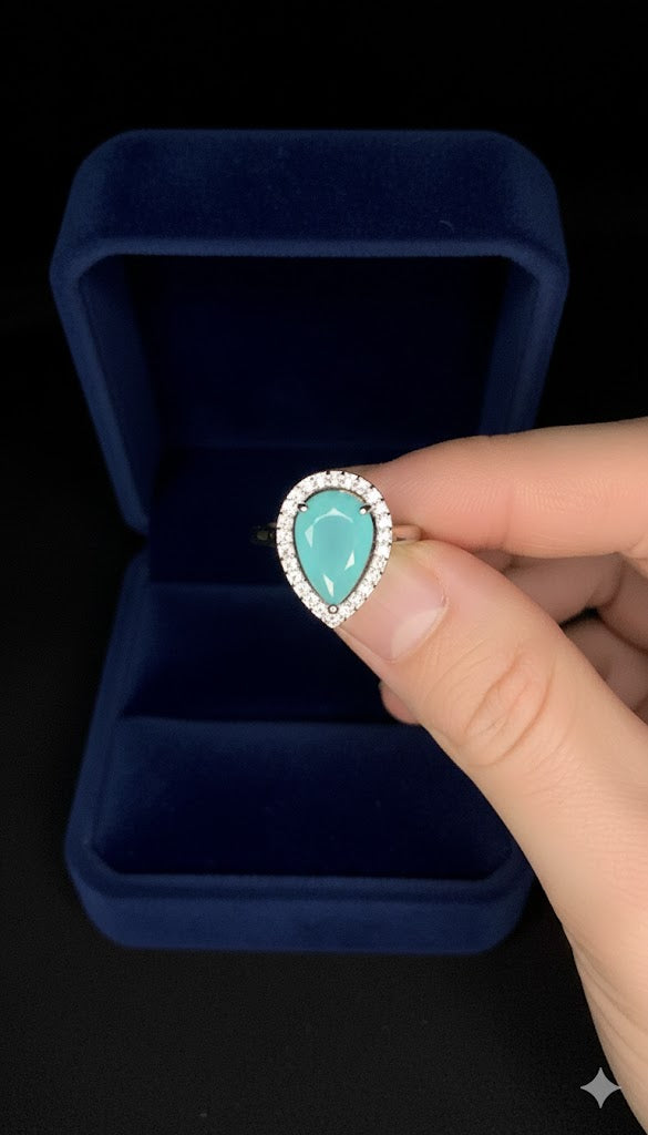 Pear Cut Halo Ring